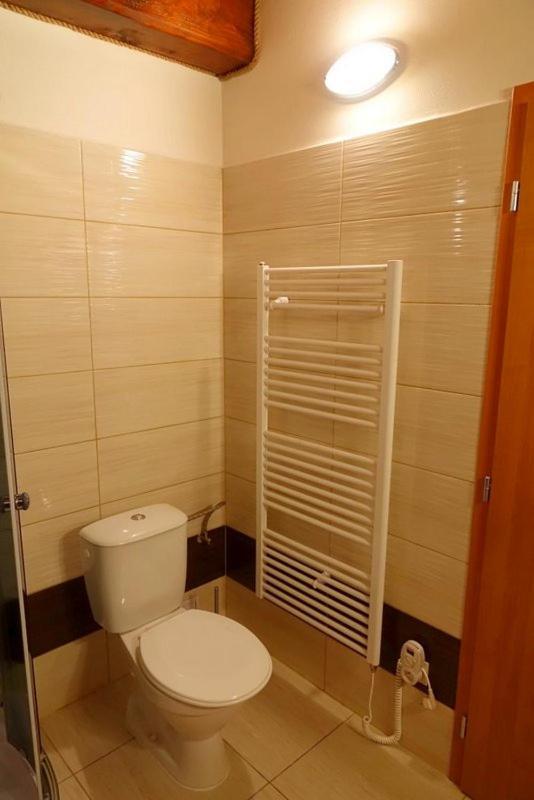 Chata pri jaskyni Bystrá Exterior foto